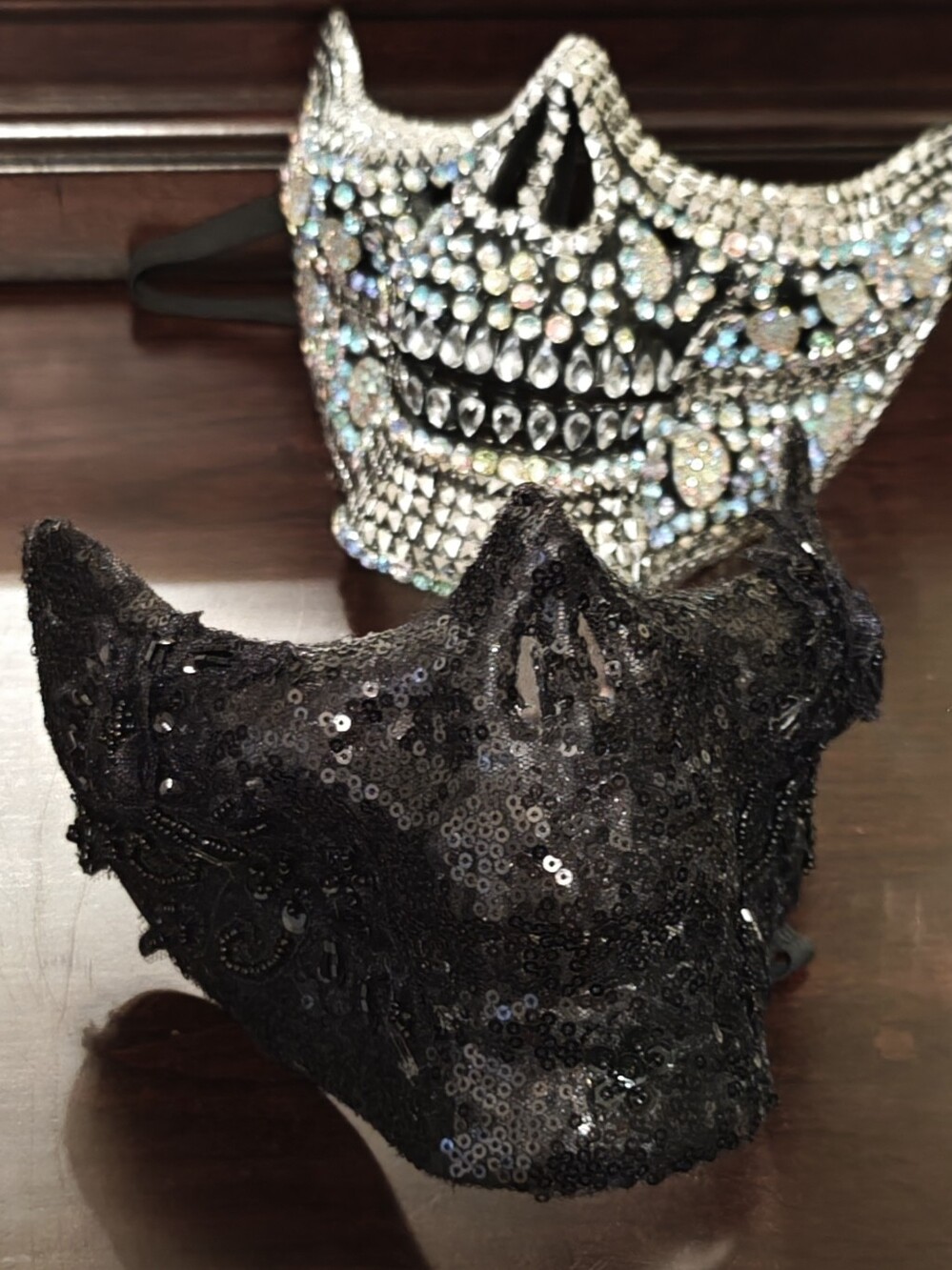 NWOT 2 Pc Halloween Skeleton Half Mask Set Sequin Rhinestone